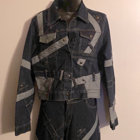 VINTAGE LE MORE RARE DENIM BELT JACKET AND FLARE JEAN SET - Picture 3 of 10